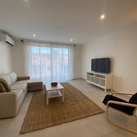 Swieqi Malaika New 6 Is-Swieqi
